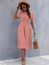 Load image into Gallery viewer, Printed Round Neck Short Sleeve Midi Dress