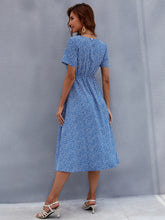 Load image into Gallery viewer, Printed Round Neck Short Sleeve Midi Dress
