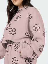 Load image into Gallery viewer, Floral Dropped Shoulder Sweatshirt and Shorts Set