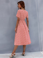 Load image into Gallery viewer, Printed Round Neck Short Sleeve Midi Dress