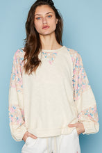 Load image into Gallery viewer, POL Round Neck Balloon Floral Long Sleeve Top
