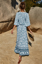Load image into Gallery viewer, Printed Half Sleeve Top and Slit Skirt Set
