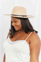 Load image into Gallery viewer, Fame Make It Work Fedora Hat

